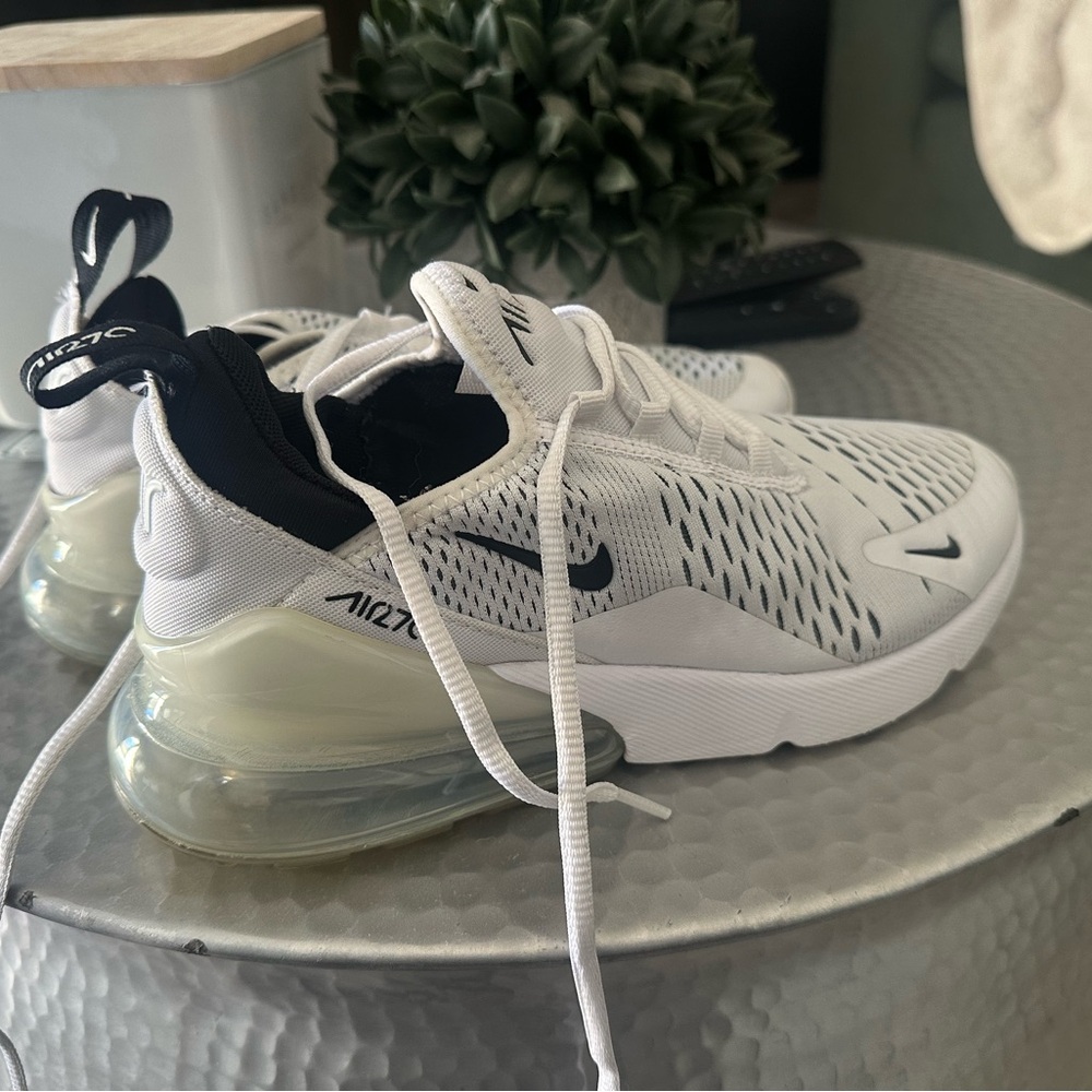 Nike shoes